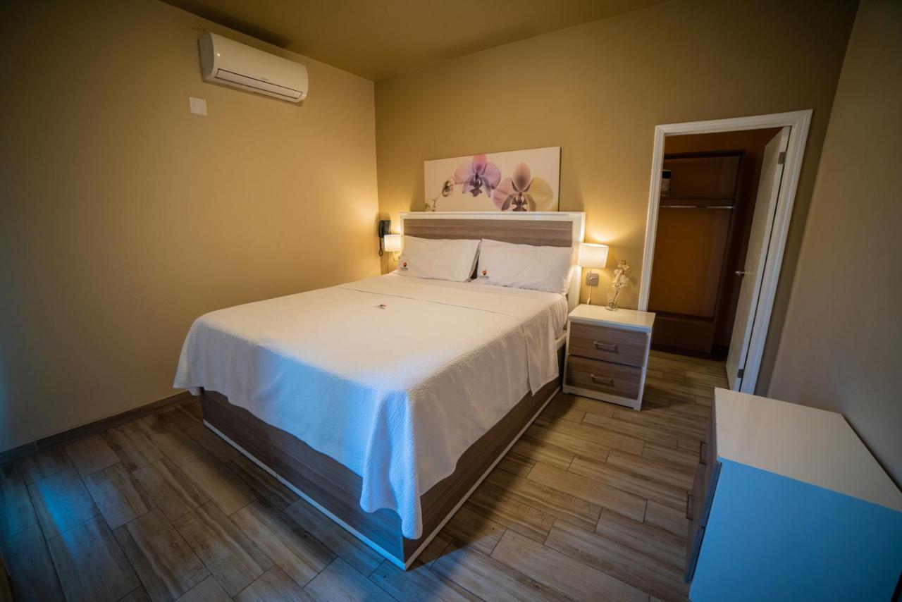 California Comfort & Suites Los Algodones  Exterior photo